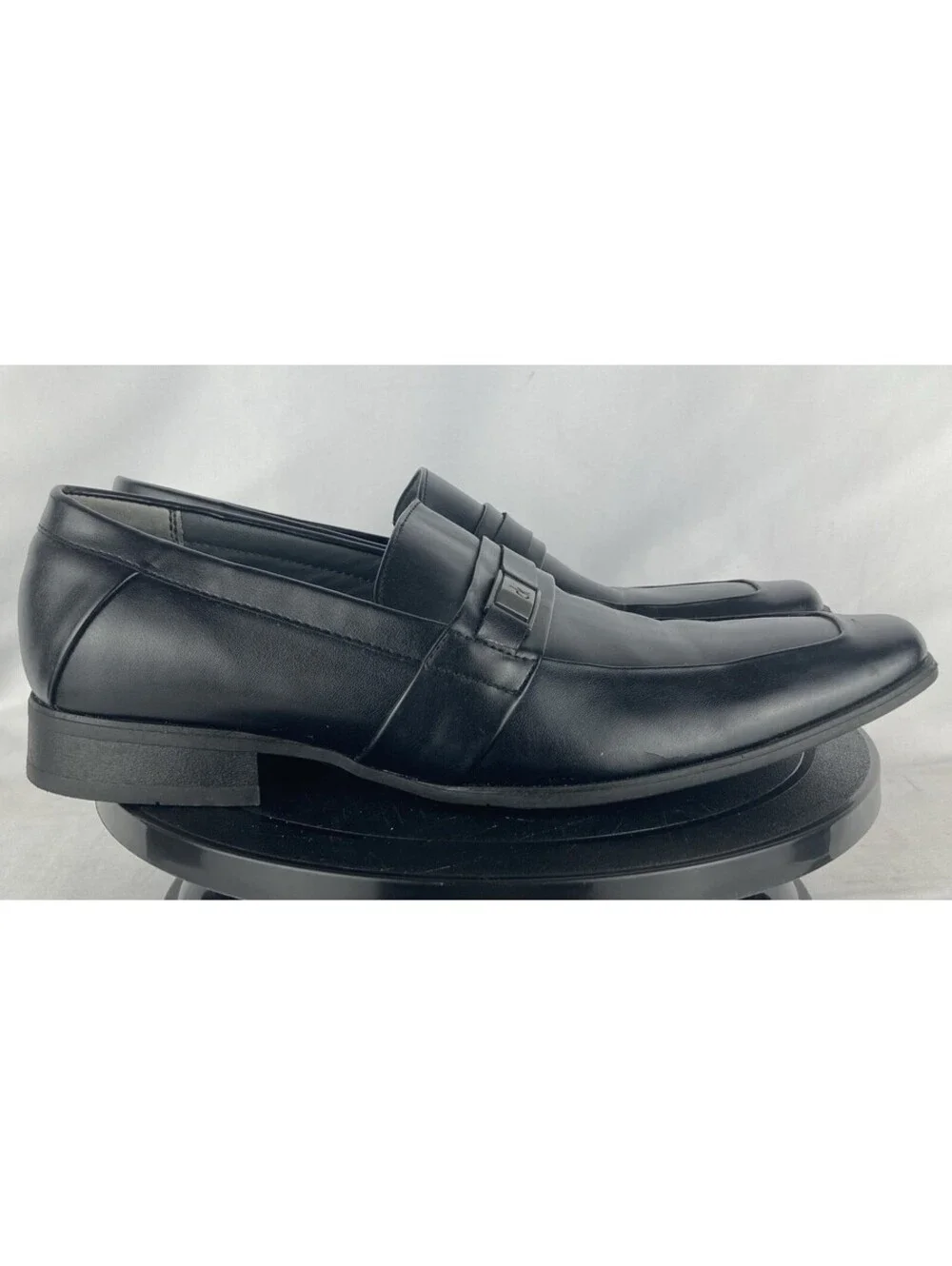 Men’s Size 8 Calvin Klein Brighton Black Leather Loafers Slip On Dress Shoes
